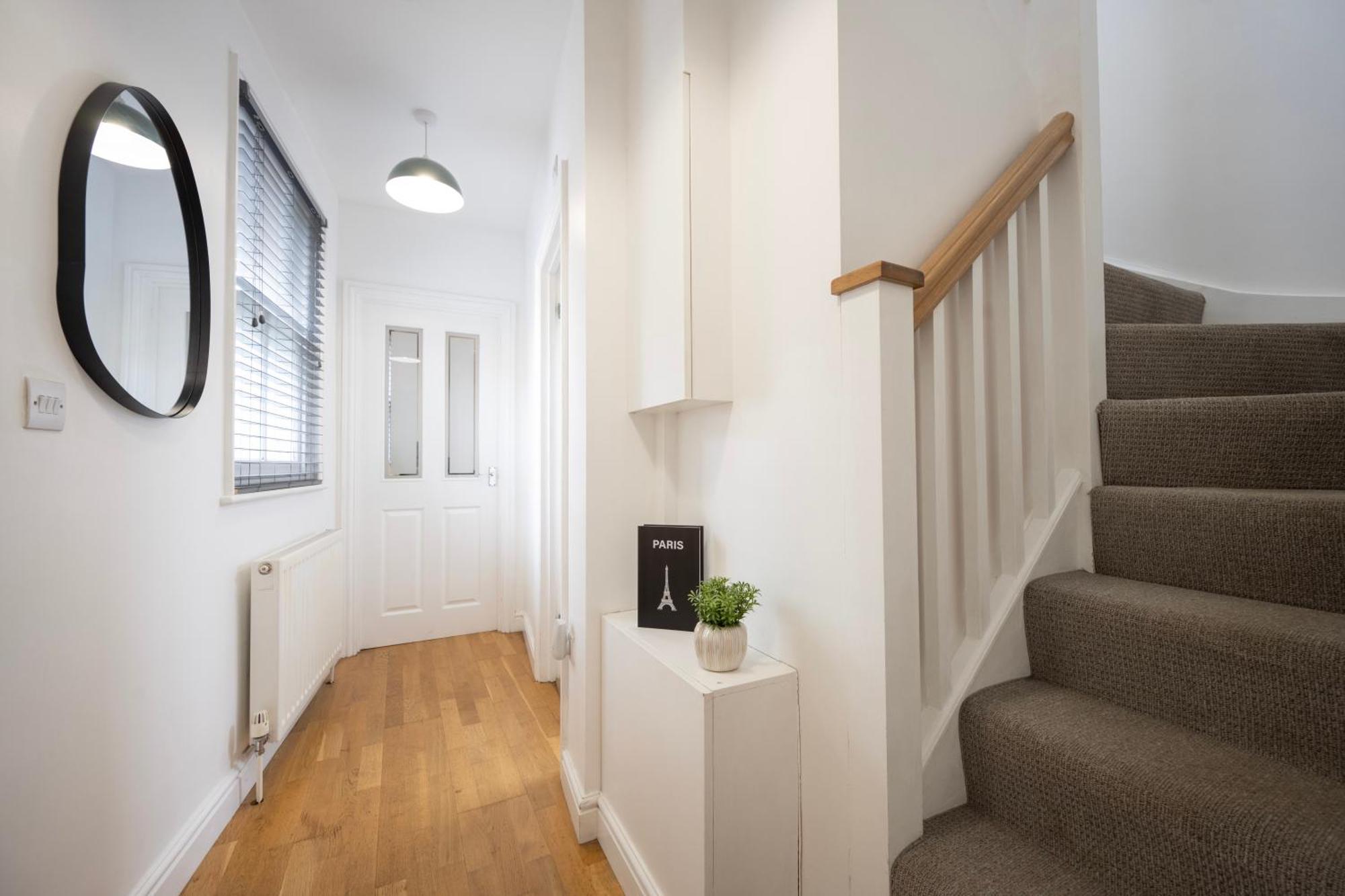 3-Bedroom Charming Central House كانتربيري المظهر الخارجي الصورة